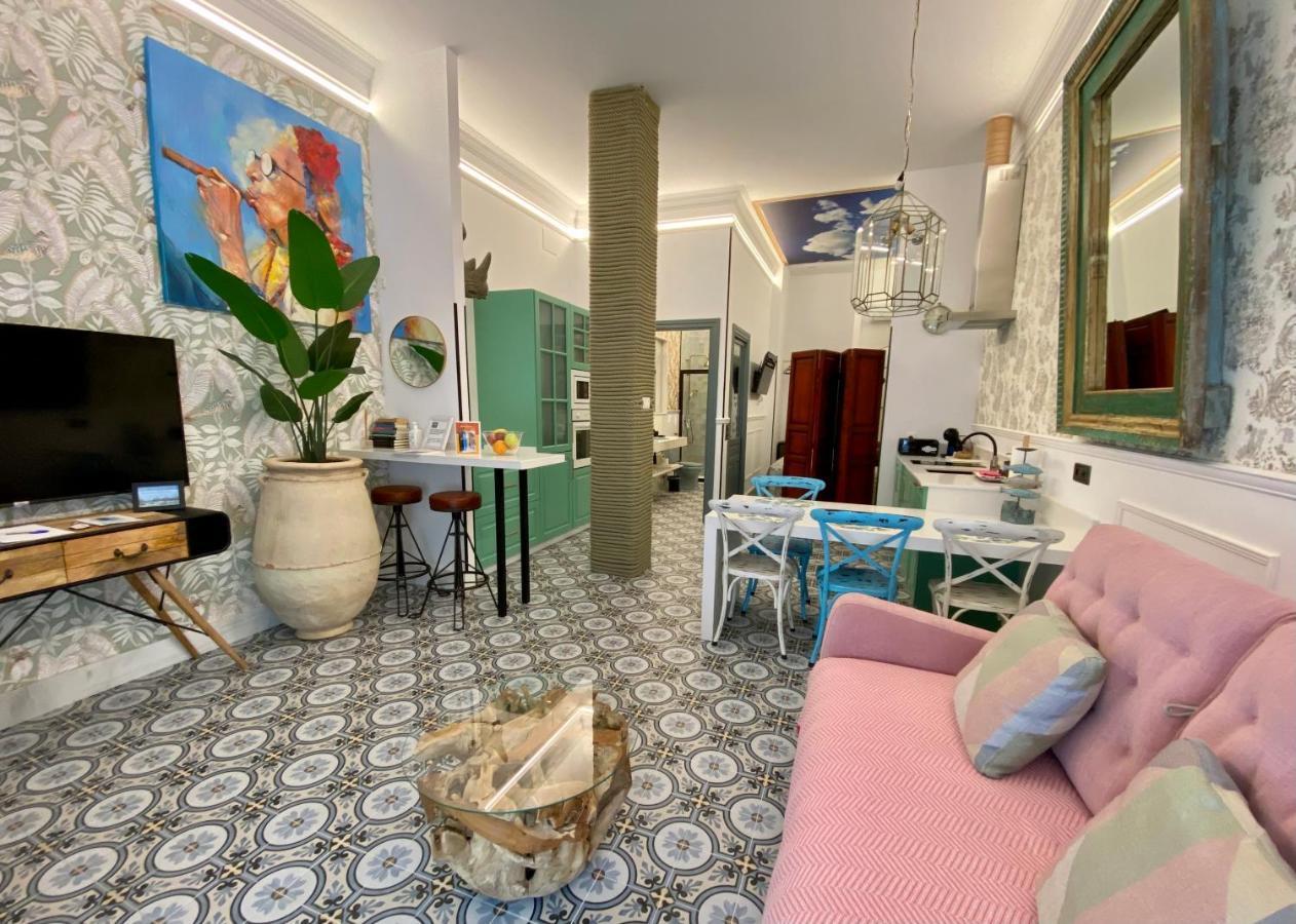 Apartamentos El Mar Azul 1 El Bajondillo 托雷莫利诺斯 外观 照片
